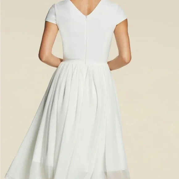 Corey dress by Dress the Population size XS - Picture 9 of 10